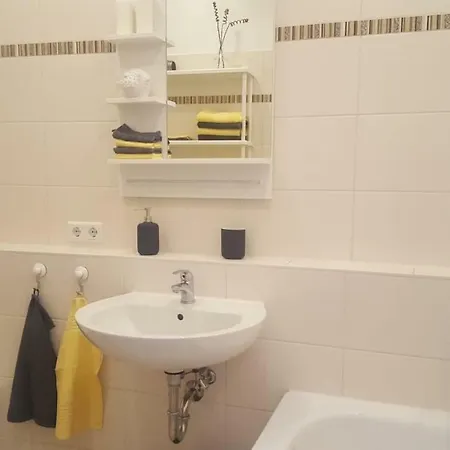 Апартаменты Am Ruppiner Und Fontane Therme Нойруппин