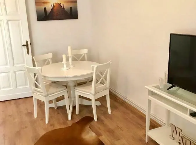 Am Ruppiner Und Fontane Therme Neuruppin